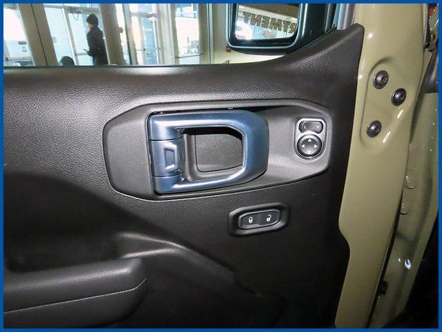 new 2026 Jeep Gladiator car, priced at $53,260