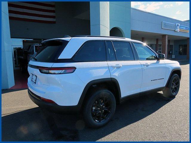 new 2025 Jeep Grand Cherokee car, priced at $40,935