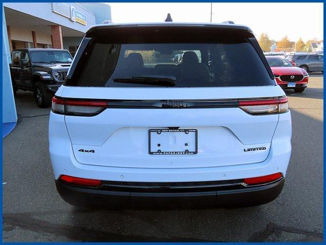 new 2025 Jeep Grand Cherokee car, priced at $47,440