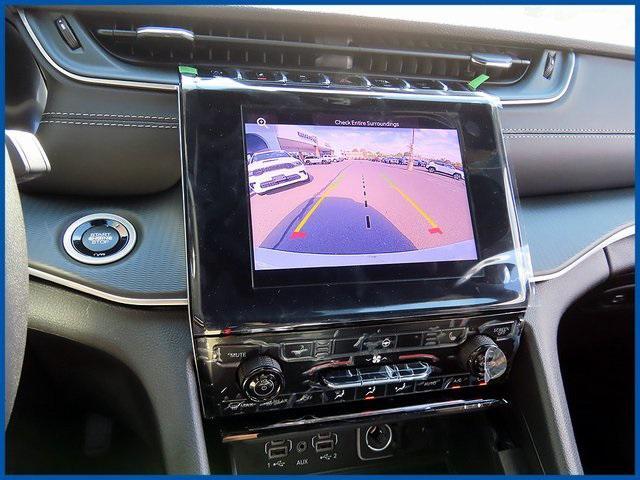 new 2025 Jeep Grand Cherokee L car, priced at $43,885