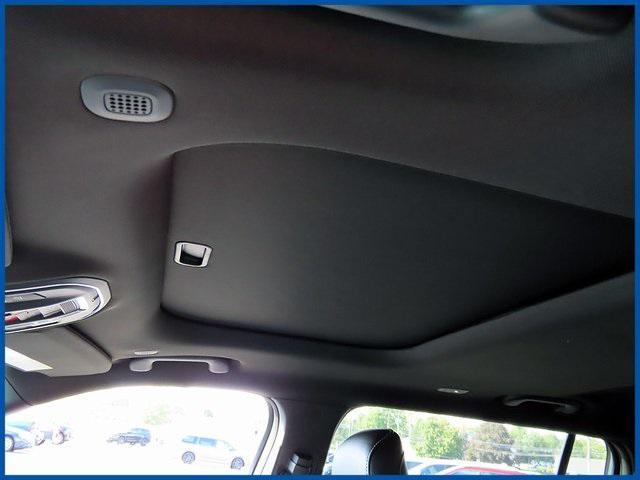 new 2025 Jeep Grand Cherokee L car, priced at $43,885