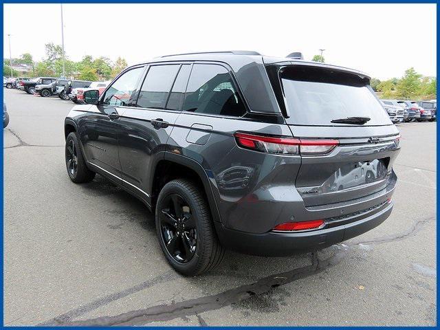 new 2025 Jeep Grand Cherokee car, priced at $47,985