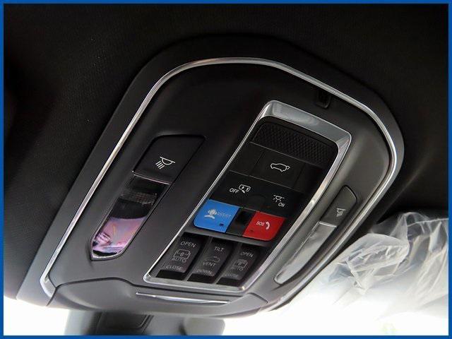 new 2025 Jeep Grand Cherokee car, priced at $47,985