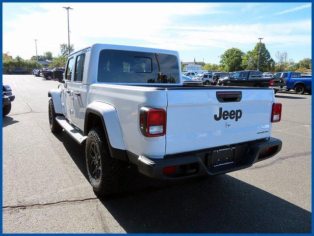 new 2025 Jeep Gladiator car, priced at $48,315
