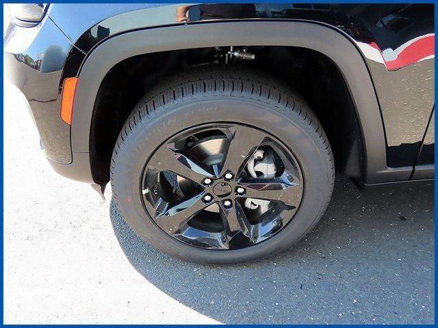 new 2024 Jeep Grand Cherokee car, priced at $49,535