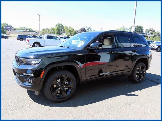 new 2024 Jeep Grand Cherokee car, priced at $49,535