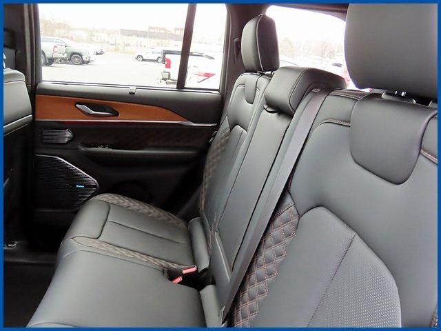 used 2022 Jeep Grand Cherokee car, priced at $40,987