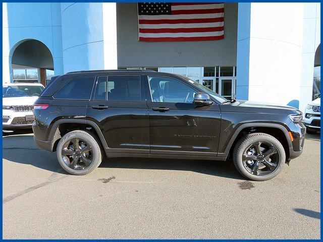 new 2025 Jeep Grand Cherokee car, priced at $44,921