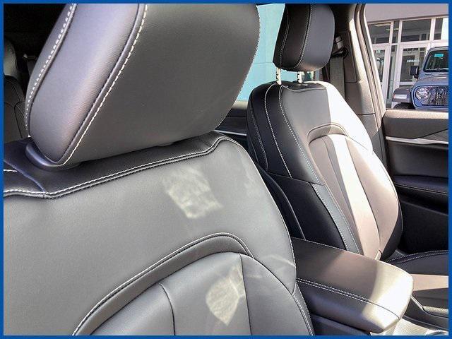 new 2025 Jeep Grand Cherokee L car, priced at $50,585