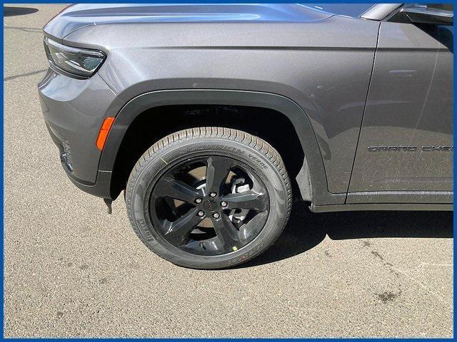 new 2025 Jeep Grand Cherokee L car, priced at $50,585