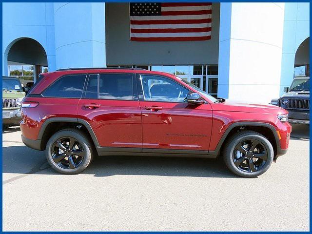 new 2025 Jeep Grand Cherokee car, priced at $48,035