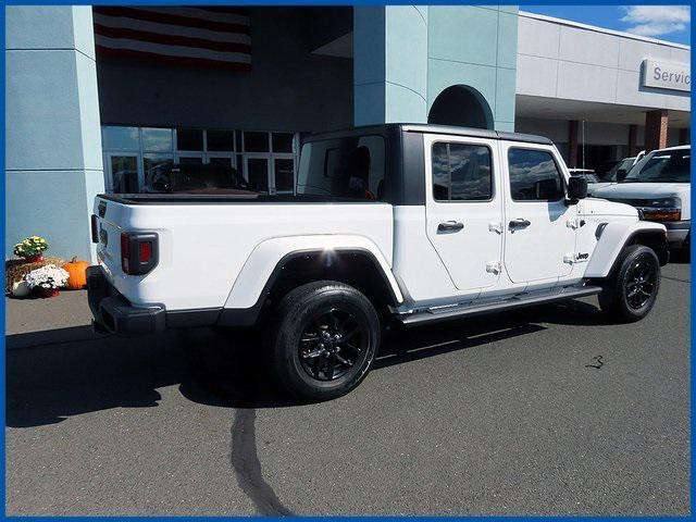 used 2022 Jeep Gladiator car, priced at $30,987