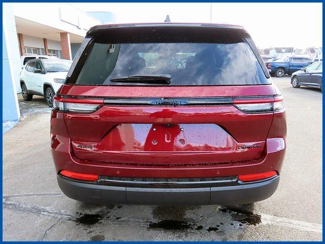 new 2025 Jeep Grand Cherokee car, priced at $44,921