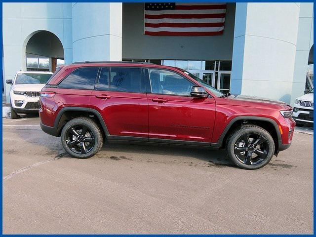 new 2025 Jeep Grand Cherokee car, priced at $44,921