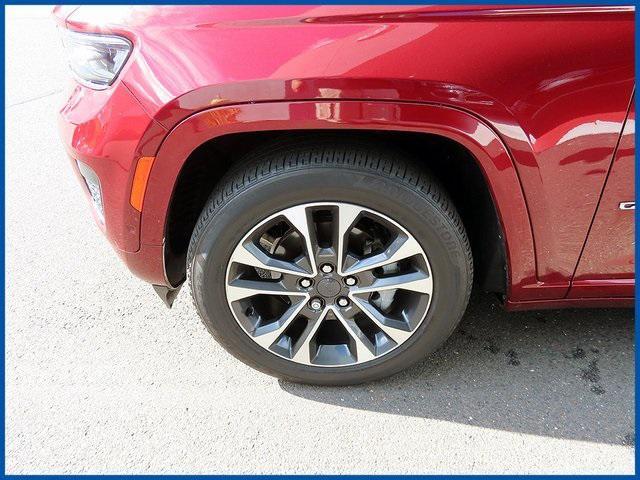 used 2022 Jeep Grand Cherokee car, priced at $37,987