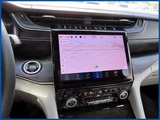 used 2022 Jeep Grand Cherokee car, priced at $37,987