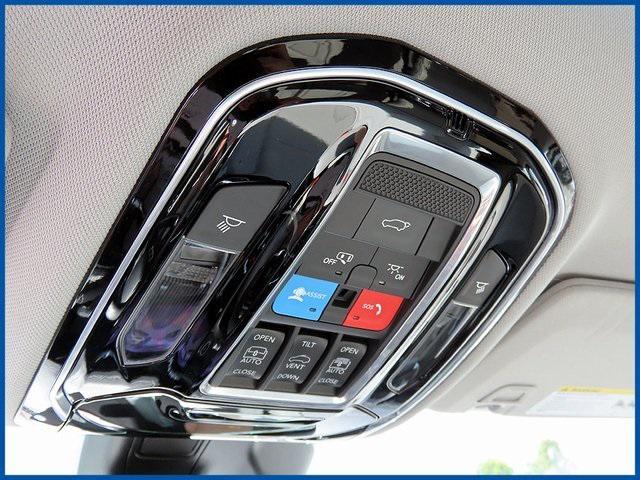 used 2022 Jeep Grand Cherokee car, priced at $37,987