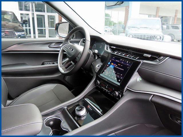 new 2025 Jeep Grand Cherokee L car, priced at $44,480