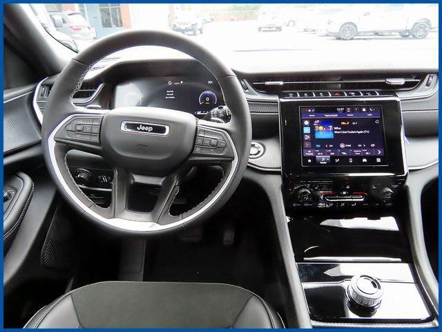 new 2025 Jeep Grand Cherokee L car, priced at $44,480