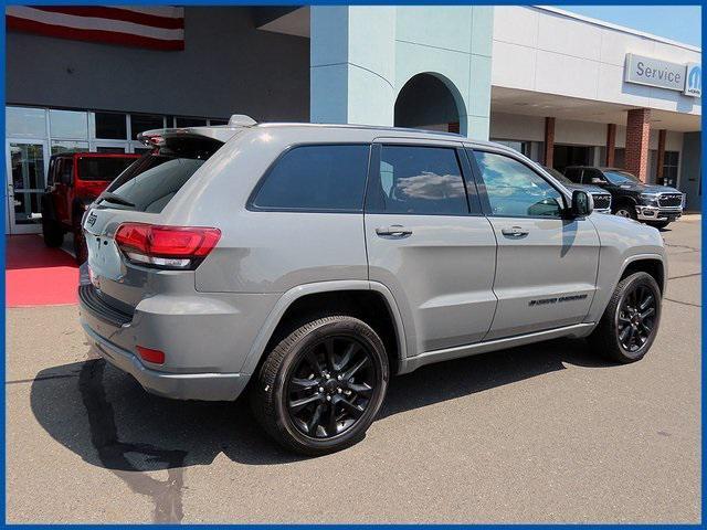 used 2022 Jeep Grand Cherokee car, priced at $31,987