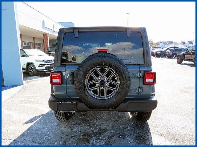 new 2025 Jeep Wrangler car, priced at $48,245