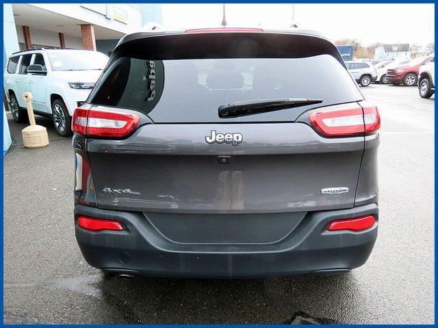 used 2018 Jeep Cherokee car, priced at $16,438