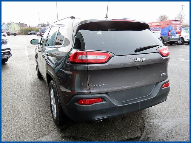 used 2018 Jeep Cherokee car, priced at $16,310