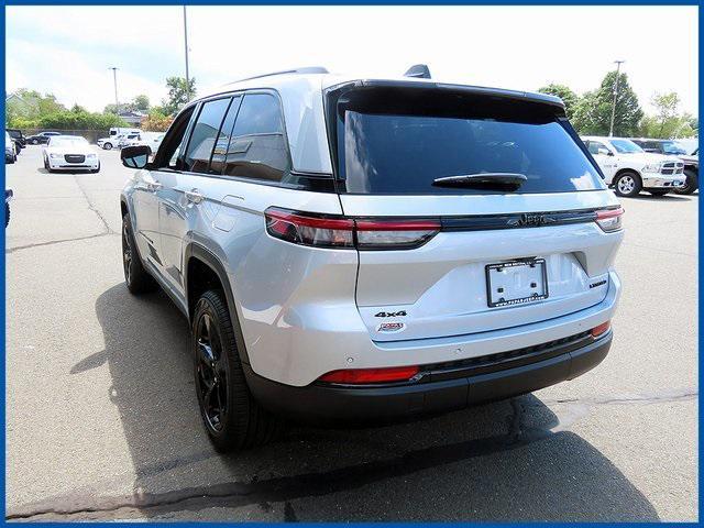 new 2025 Jeep Grand Cherokee car, priced at $48,485