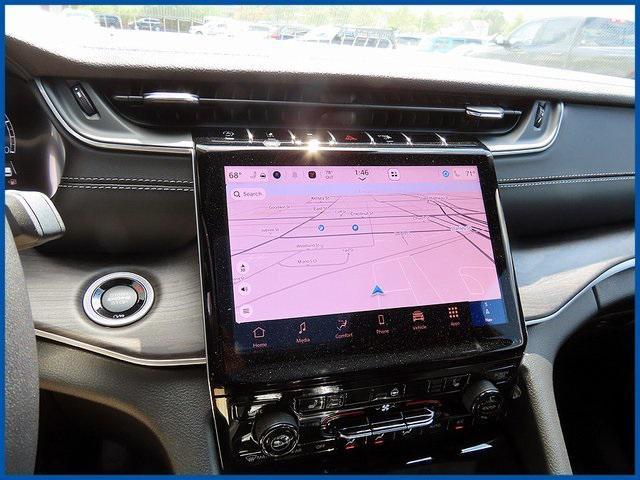 new 2025 Jeep Grand Cherokee car, priced at $48,485
