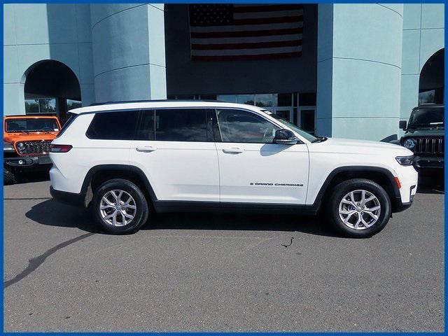 used 2022 Jeep Grand Cherokee L car, priced at $30,987
