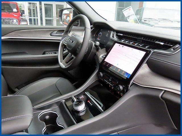 new 2025 Jeep Grand Cherokee L car, priced at $51,335