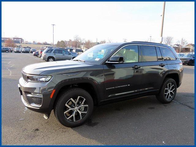 new 2025 Jeep Grand Cherokee car, priced at $43,150