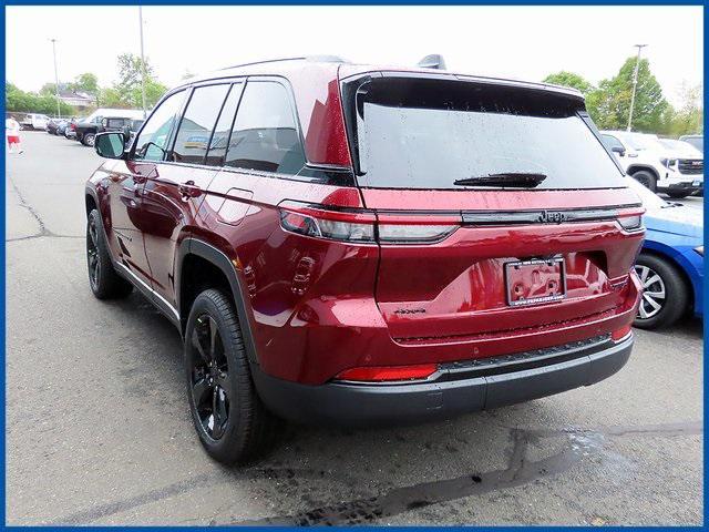 new 2025 Jeep Grand Cherokee car, priced at $47,985