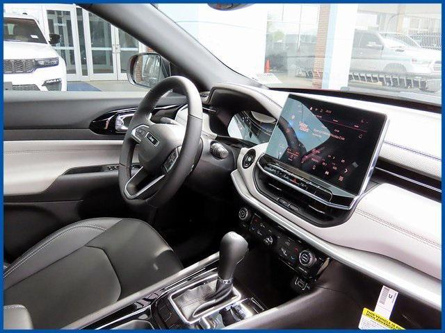 new 2025 Jeep Compass car, priced at $31,935