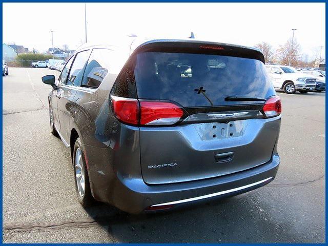 used 2018 Chrysler Pacifica car, priced at $12,987