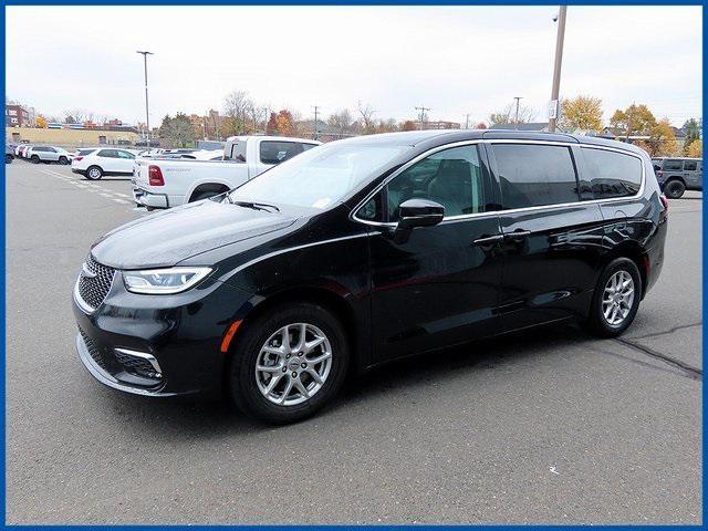 used 2024 Chrysler Pacifica car, priced at $33,987