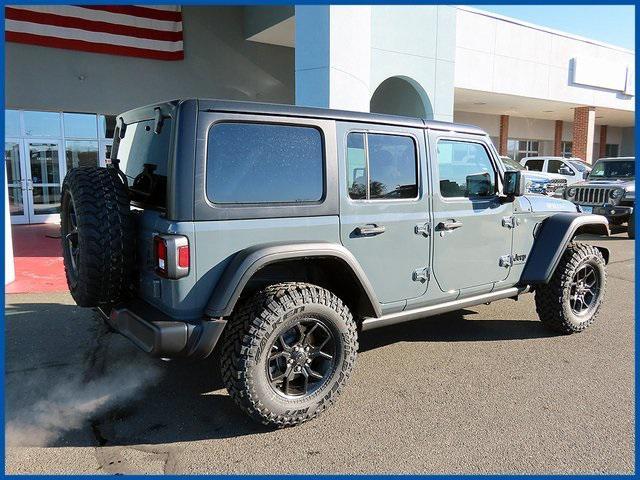 new 2025 Jeep Wrangler car, priced at $47,975