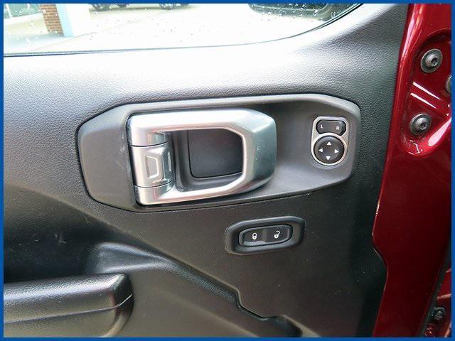 used 2021 Jeep Gladiator car, priced at $30,987