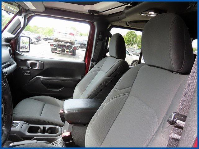 used 2021 Jeep Gladiator car, priced at $30,987