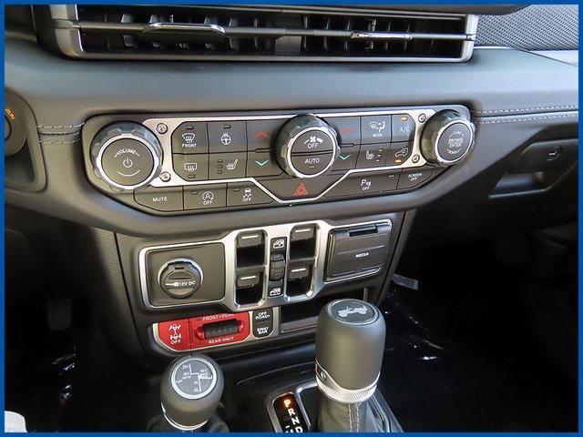 new 2025 Jeep Wrangler car, priced at $71,550