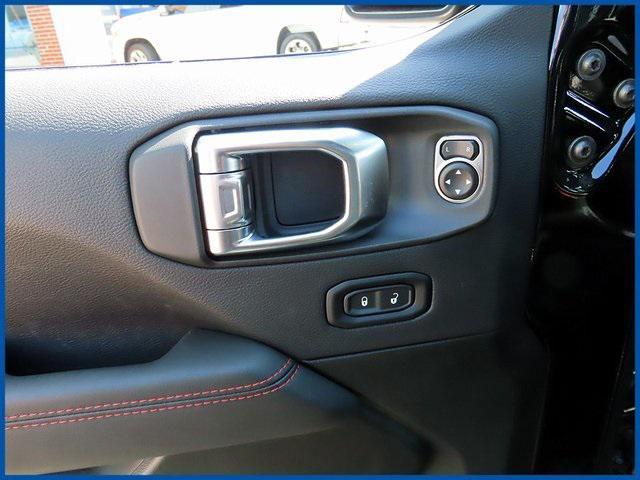 new 2025 Jeep Wrangler car, priced at $71,550