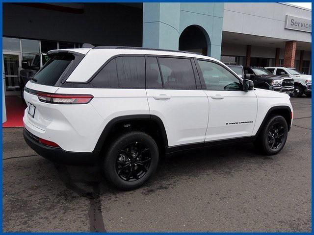 new 2025 Jeep Grand Cherokee car, priced at $41,385