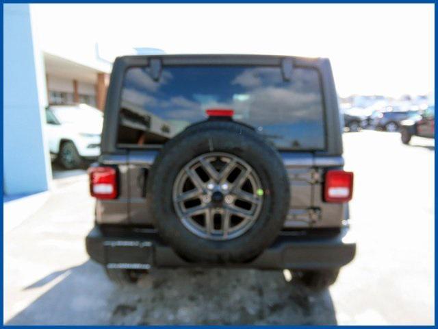 new 2025 Jeep Wrangler car, priced at $46,245