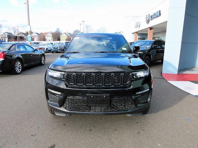 new 2025 Jeep Grand Cherokee car, priced at $44,921