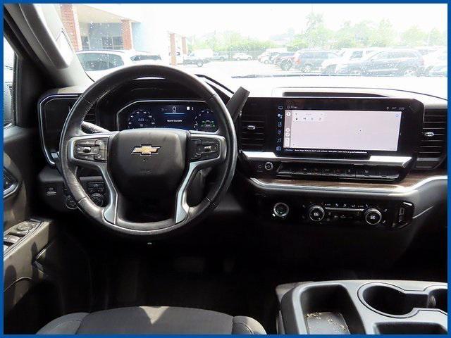 used 2022 Chevrolet Silverado 1500 car, priced at $37,987