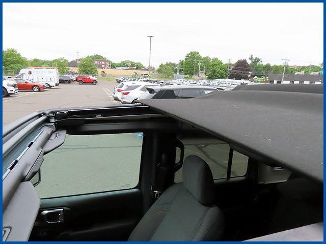 new 2025 Jeep Wrangler car, priced at $52,045