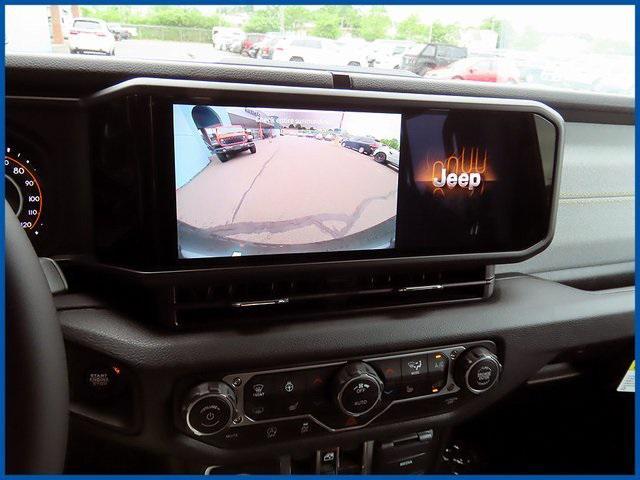 new 2025 Jeep Wrangler car, priced at $52,045