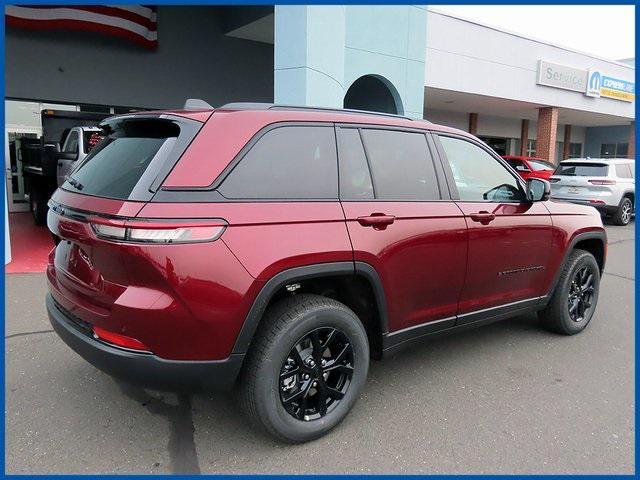 new 2025 Jeep Grand Cherokee car, priced at $41,530