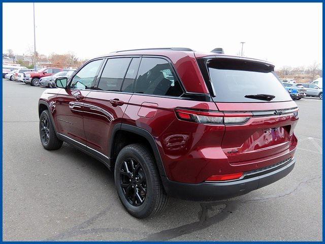 new 2025 Jeep Grand Cherokee car, priced at $41,530