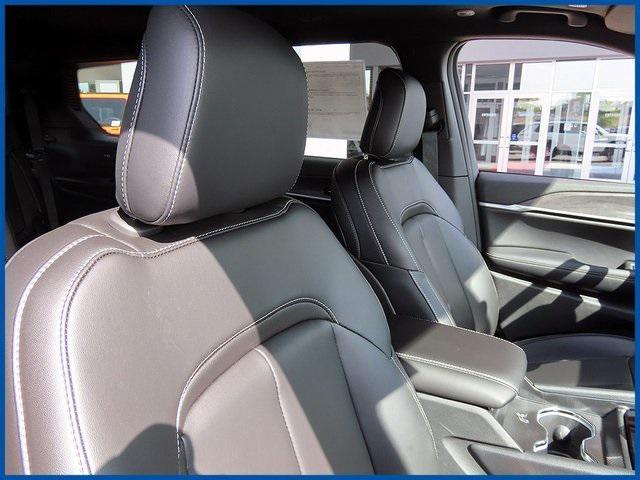 new 2025 Jeep Grand Cherokee L car, priced at $50,490